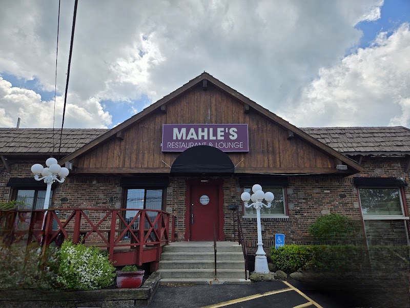 Mahle's Restaurant and Lounge Cleveland atmosphere