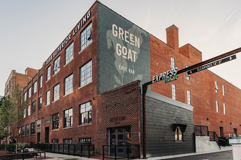 Green Goat Cafe Bar Cleveland atmosphere