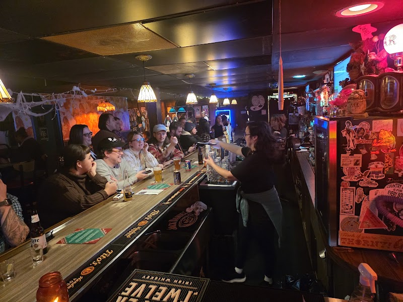 The Little Rose Tavern Cleveland atmosphere