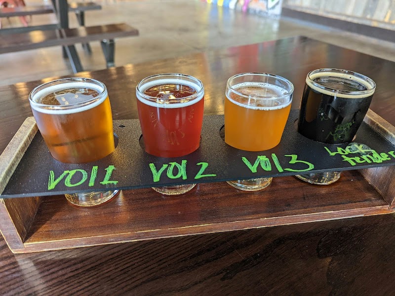 Craft Collective Cleveland food