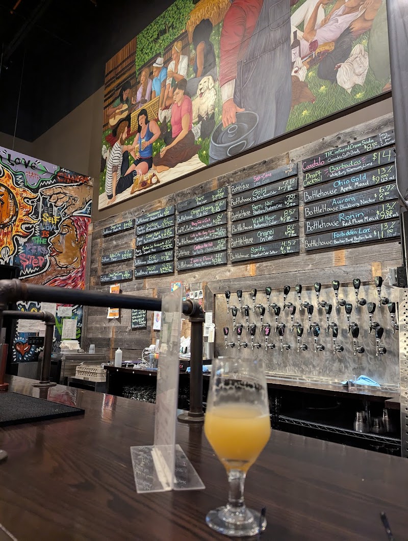 Craft Collective Cleveland atmosphere
