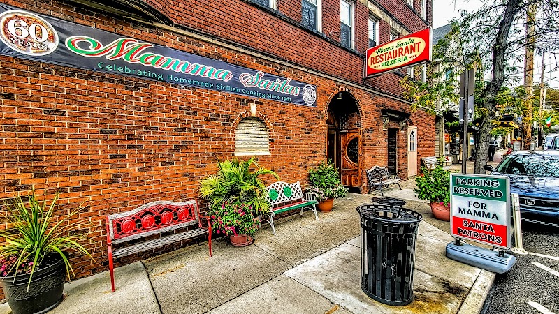 Mama Santa's in Cleveland