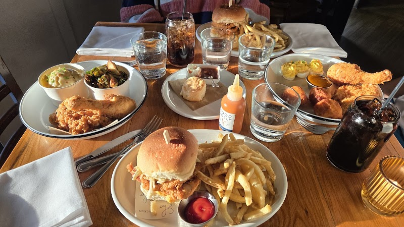 Soho Chicken + Whiskey Cleveland food