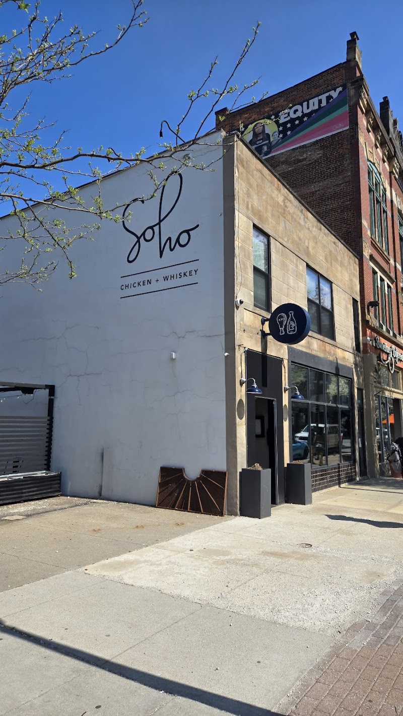 Soho Chicken + Whiskey Cleveland atmosphere