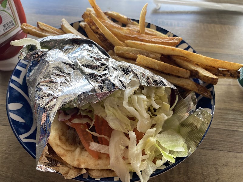 Mykonos Gyro - Mentor , OH Cleveland atmosphere