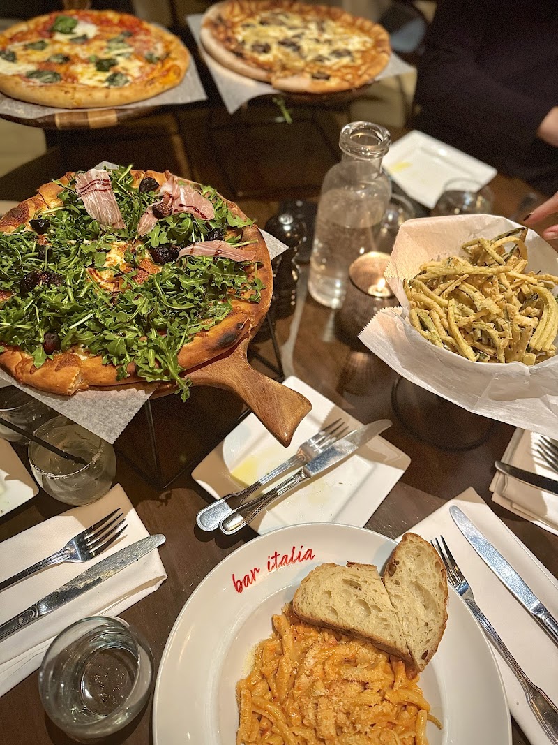 Bar Italia Beachwood Cleveland atmosphere
