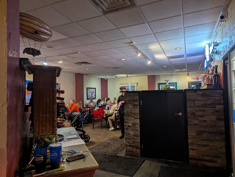 TJ's On The Avenue Cleveland atmosphere