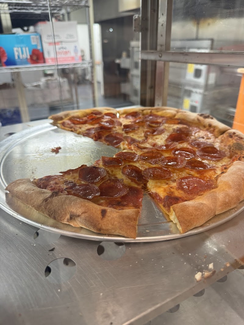 Pizza Melt Cleveland atmosphere