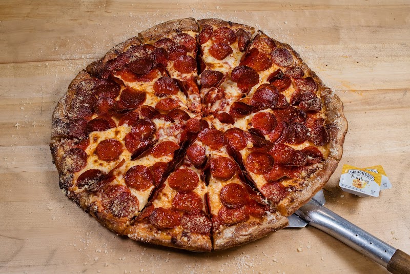 Edison's Pizza Kitchen - Tremont Cleveland food