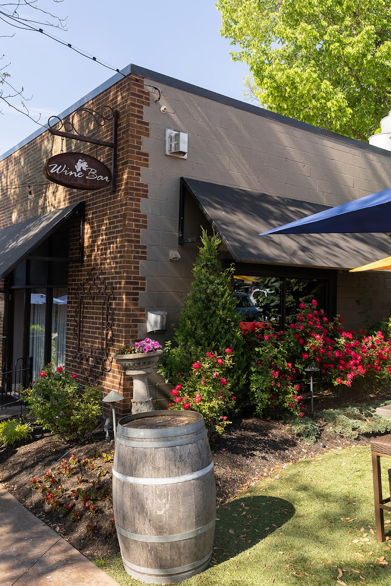 Wine Bar Rocky River Cleveland atmosphere