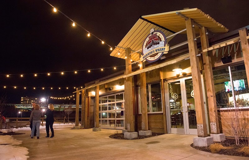 Merwin's Wharf Cleveland atmosphere