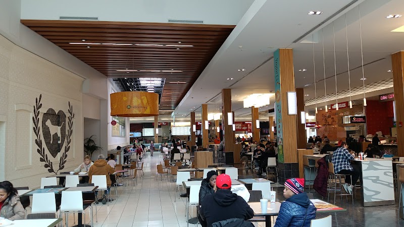 Great Northern Mall Cleveland atmosphere