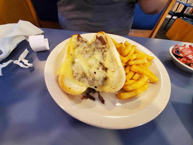 Tony's Family Restaurant Cleveland atmosphere