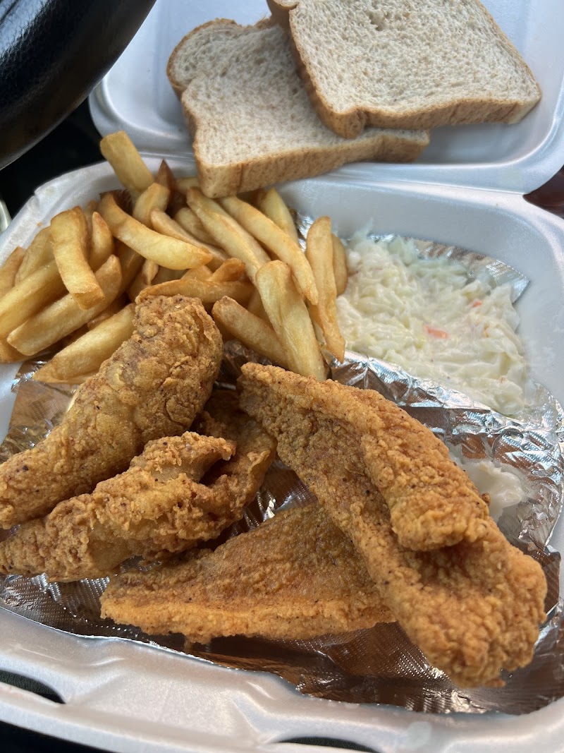 Omar's Seafood & Grill Cleveland atmosphere