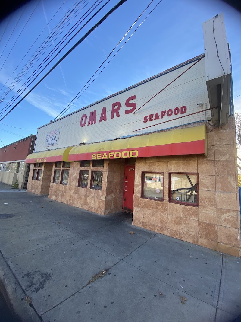 Omar's Seafood & Grill Cleveland atmosphere