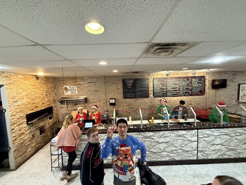 Pizza Whirl Cleveland atmosphere