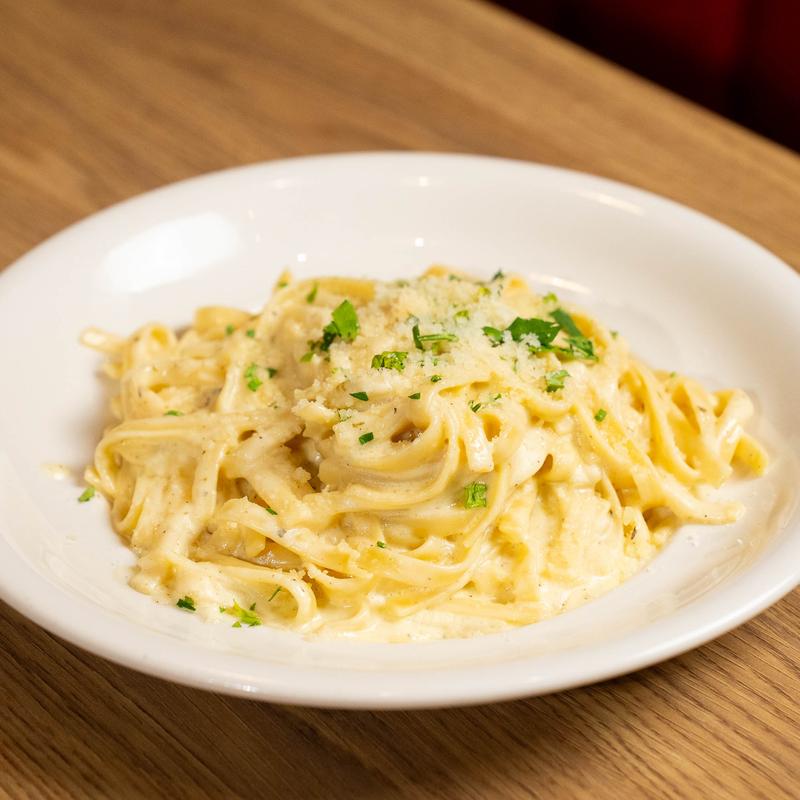 Agostino's Bistro & Pub Cleveland atmosphere