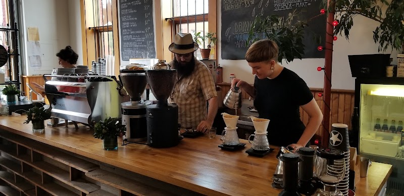 Rising Star Coffee Roasters Cleveland atmosphere