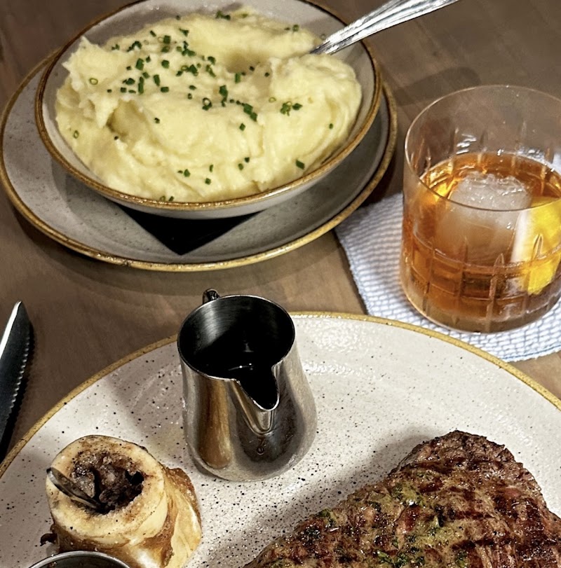 Heritage Steak and Whiskey Cleveland atmosphere