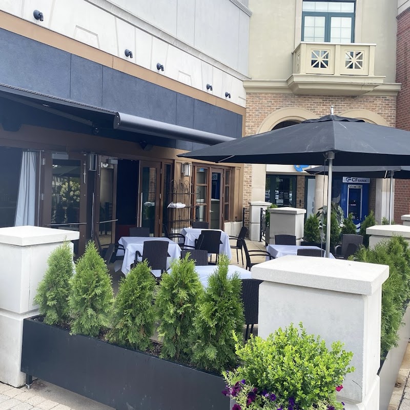 Heritage Steak and Whiskey Cleveland atmosphere