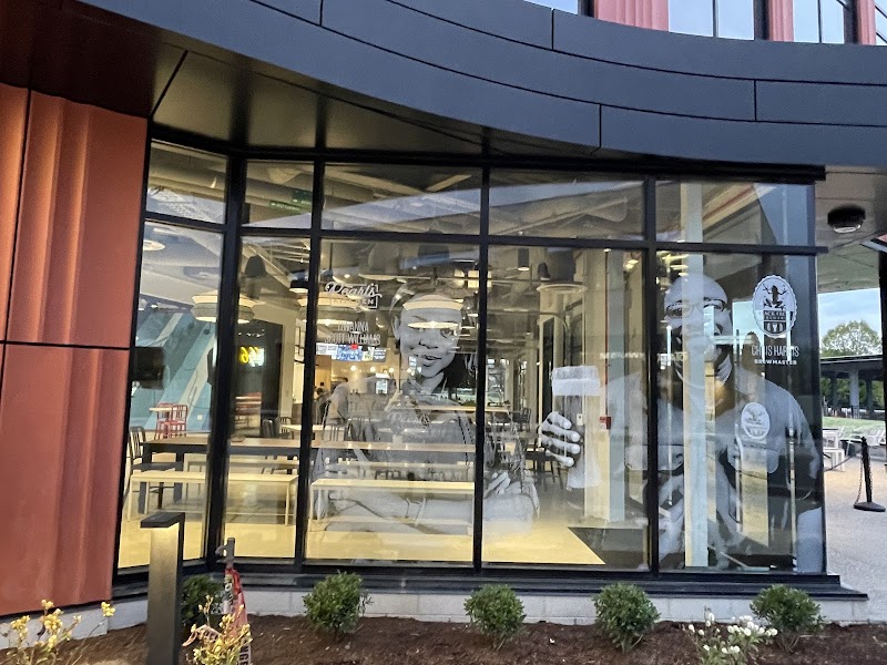 Pearl's Kitchen Midtown in Cleveland
