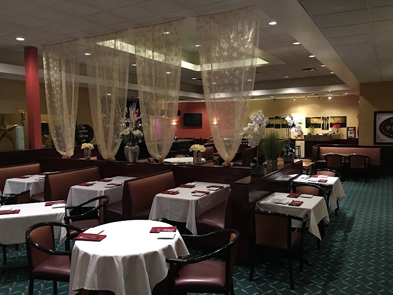 Stella Mia Ristorante Cleveland atmosphere