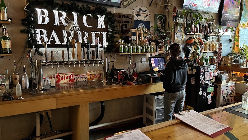 Brick And Barrel Cleveland atmosphere