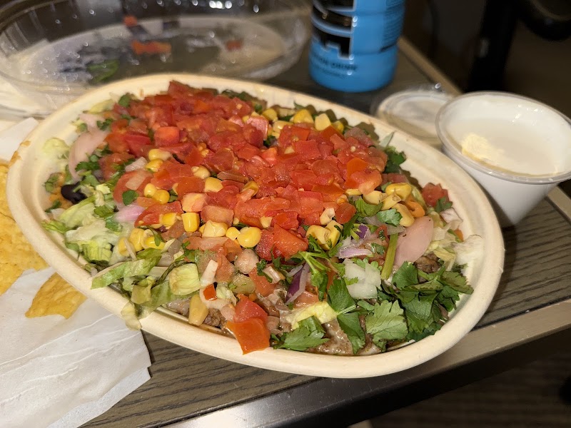 Cilantro Taqueria - Tremont Cleveland atmosphere