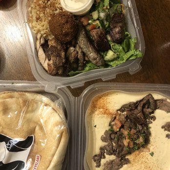 Sittoo's Lebanese Grill University Circle Cleveland atmosphere