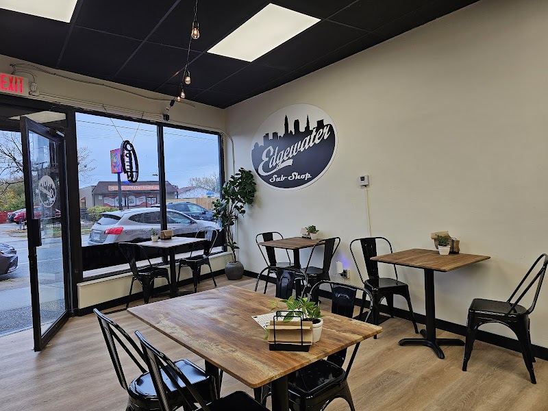 Edgewater Sub Shop in Cleveland