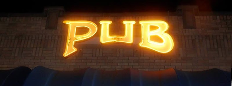 Rudy's Pub Cleveland atmosphere
