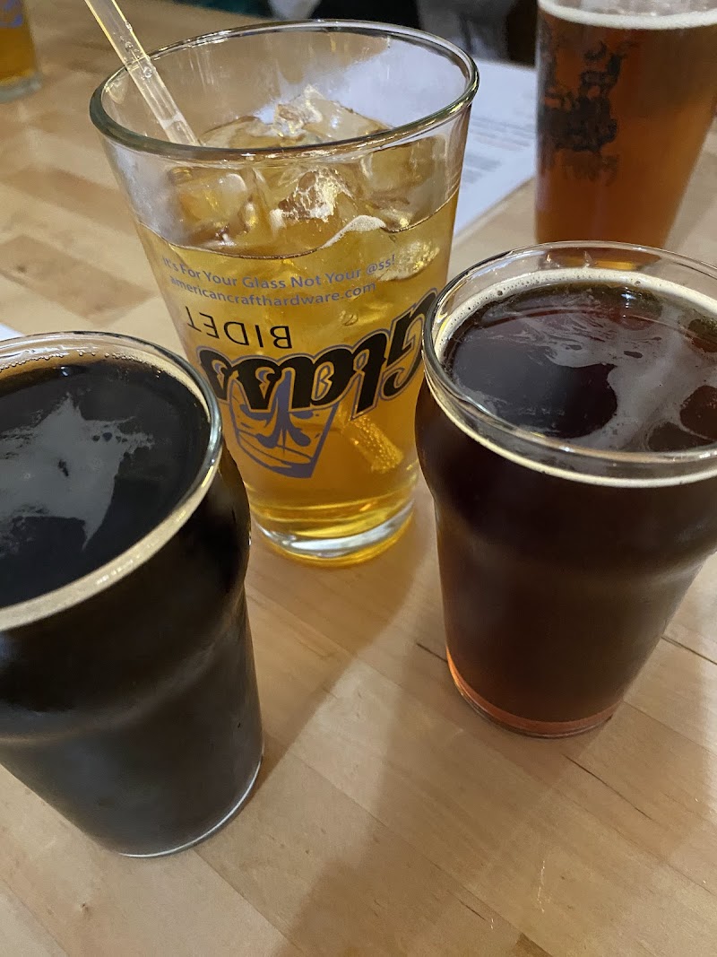 Goldhorn Brewery Cleveland atmosphere