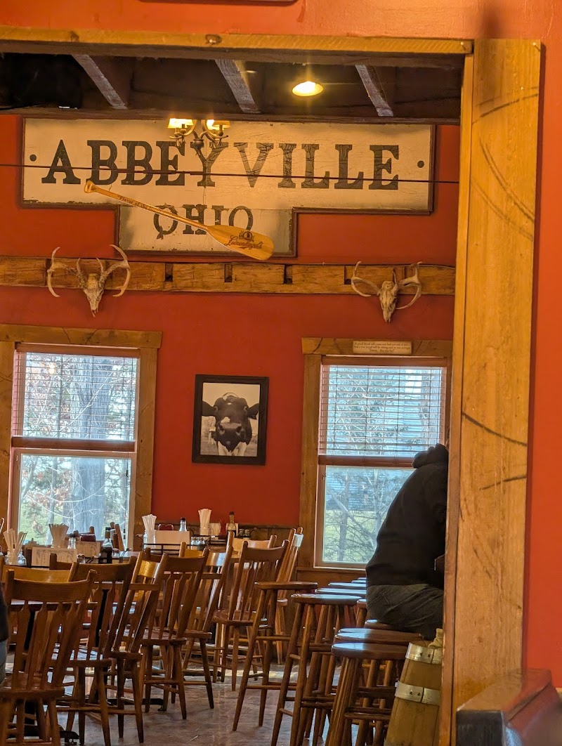 Lager Heads BBQ Smokehouse Cleveland atmosphere