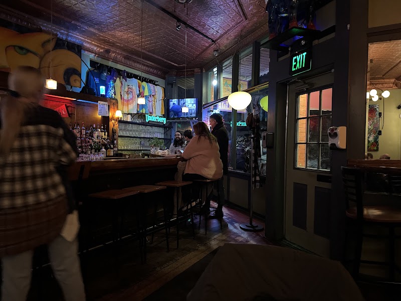 Fat Cats Cleveland atmosphere