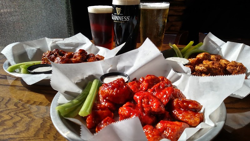 The Hooley Pub & Kitchen Cleveland food
