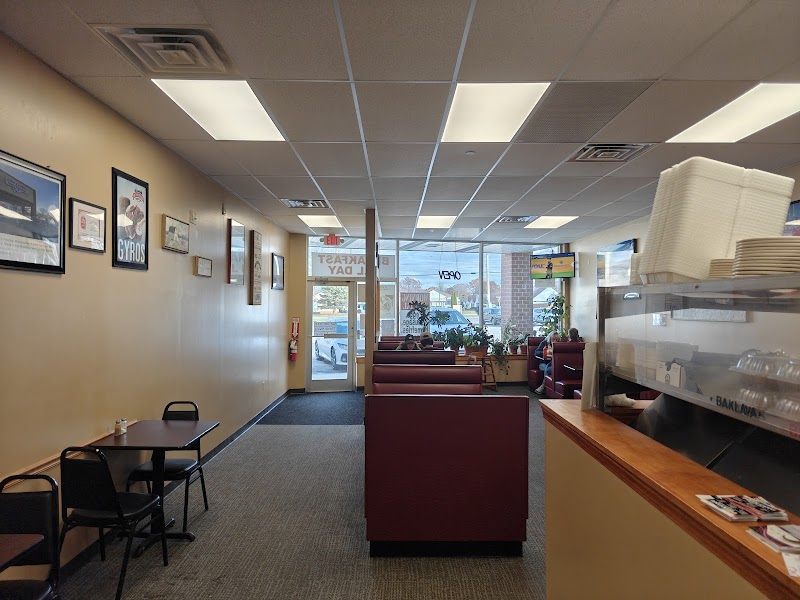 John and Loreta Family Restaurant in Cleveland