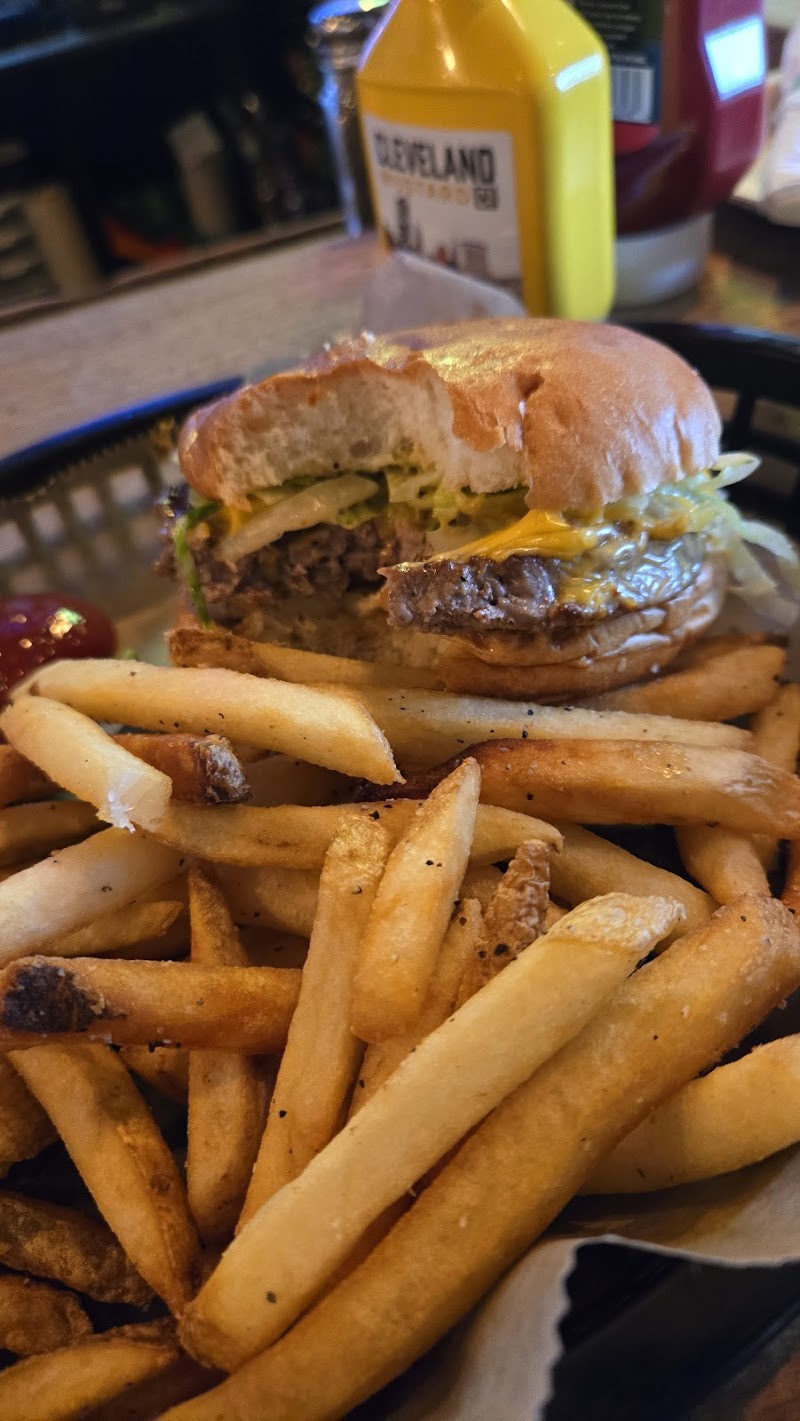 Swinging Door Lounge Cleveland food
