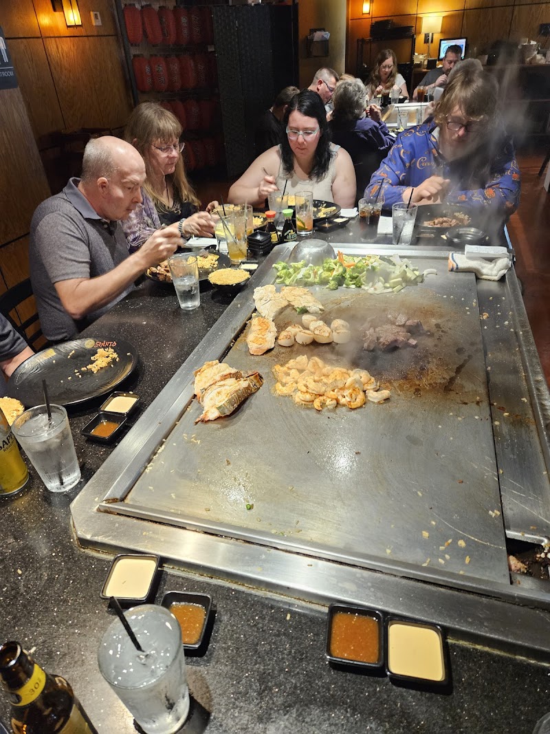 Shinto Japanese Steakhouse & Sushi Bar Cleveland atmosphere