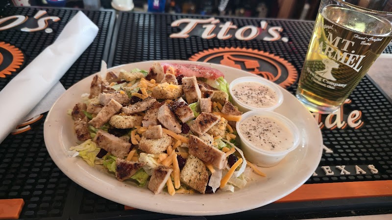 Stevenson's Bar & Grill - Euclid, OH Cleveland atmosphere