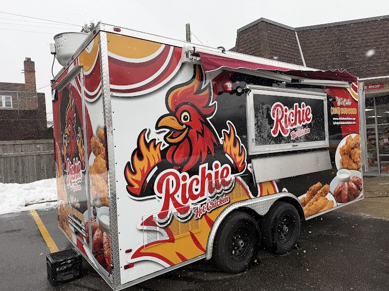 Richie Hot Chicken Cleveland atmosphere