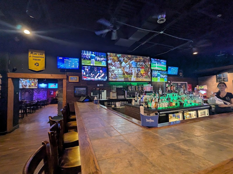 The Hooley Pub & Kitchen Cleveland atmosphere