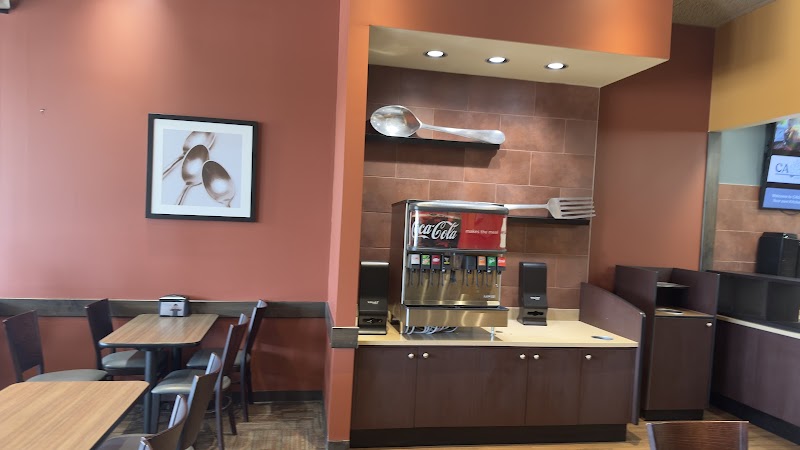 Cassa Kitchen & Catering Cleveland atmosphere