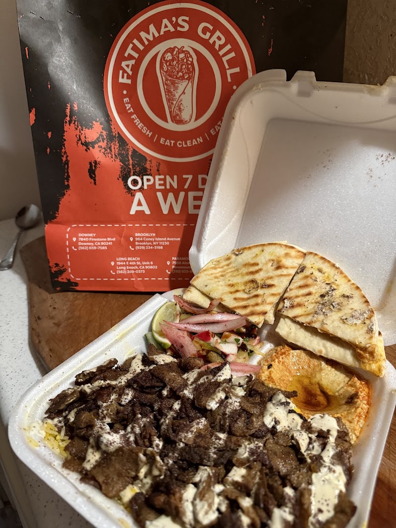 Fatima’s Grill Cleveland atmosphere