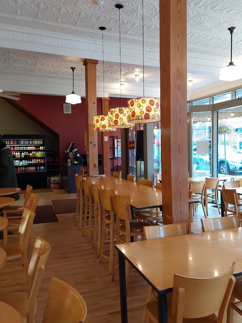 Presti's Bakery Cleveland atmosphere