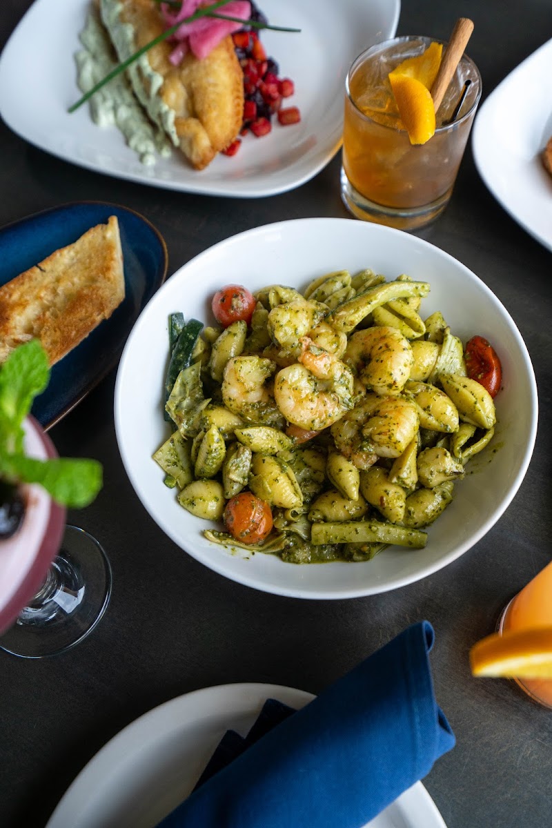 The Lake House Kitchen + Bar Cleveland atmosphere