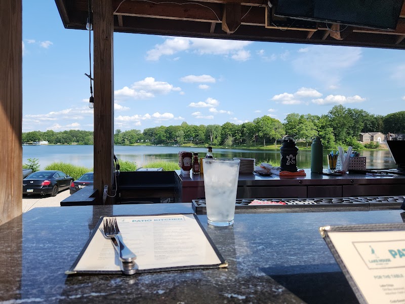 The Lake House Kitchen + Bar Cleveland atmosphere