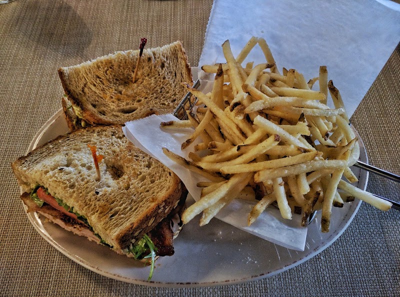 M Italian Cleveland food