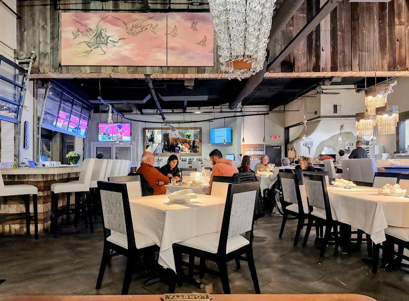 M Italian Cleveland atmosphere