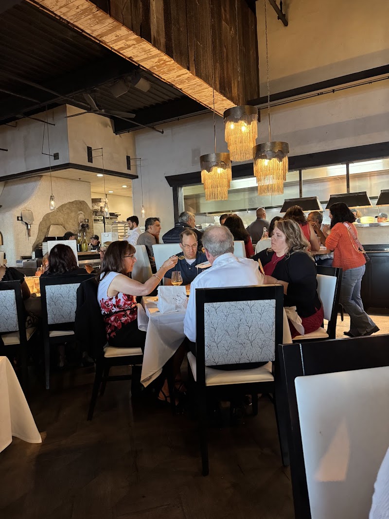 M Italian Cleveland atmosphere