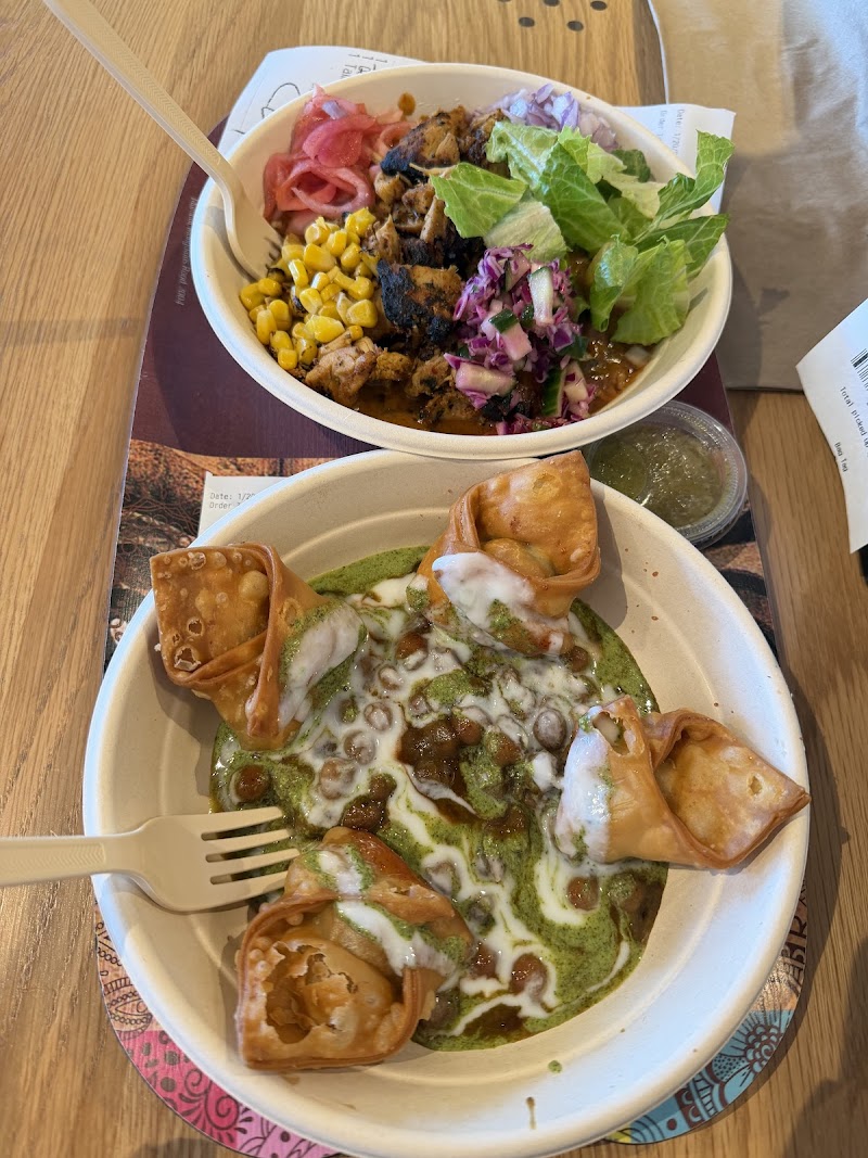 Choolaah Cleveland atmosphere